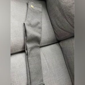 Brand New Fleece kids Legging 
Size 7-8Y